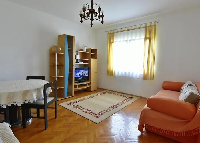 By The Sea - 22628 우마그