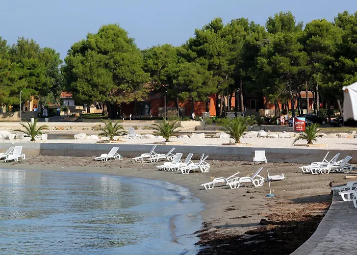 By The Sea - 22628 아파트 *